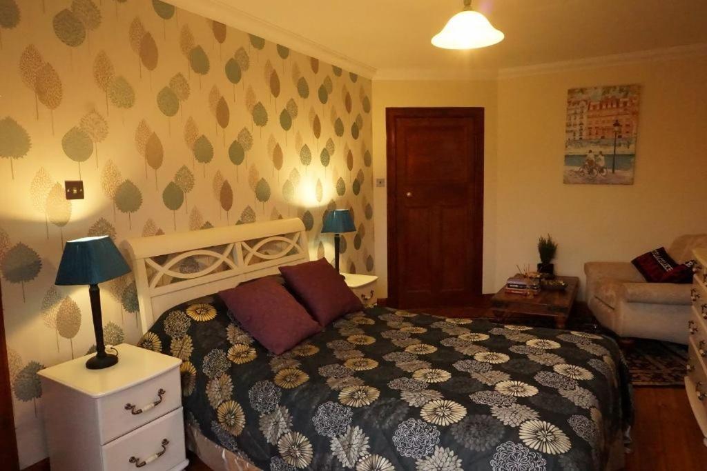 Innis House Insch Екстериор снимка