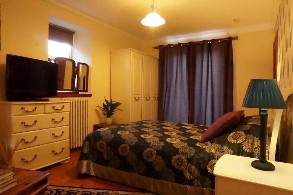 Innis House Insch Екстериор снимка